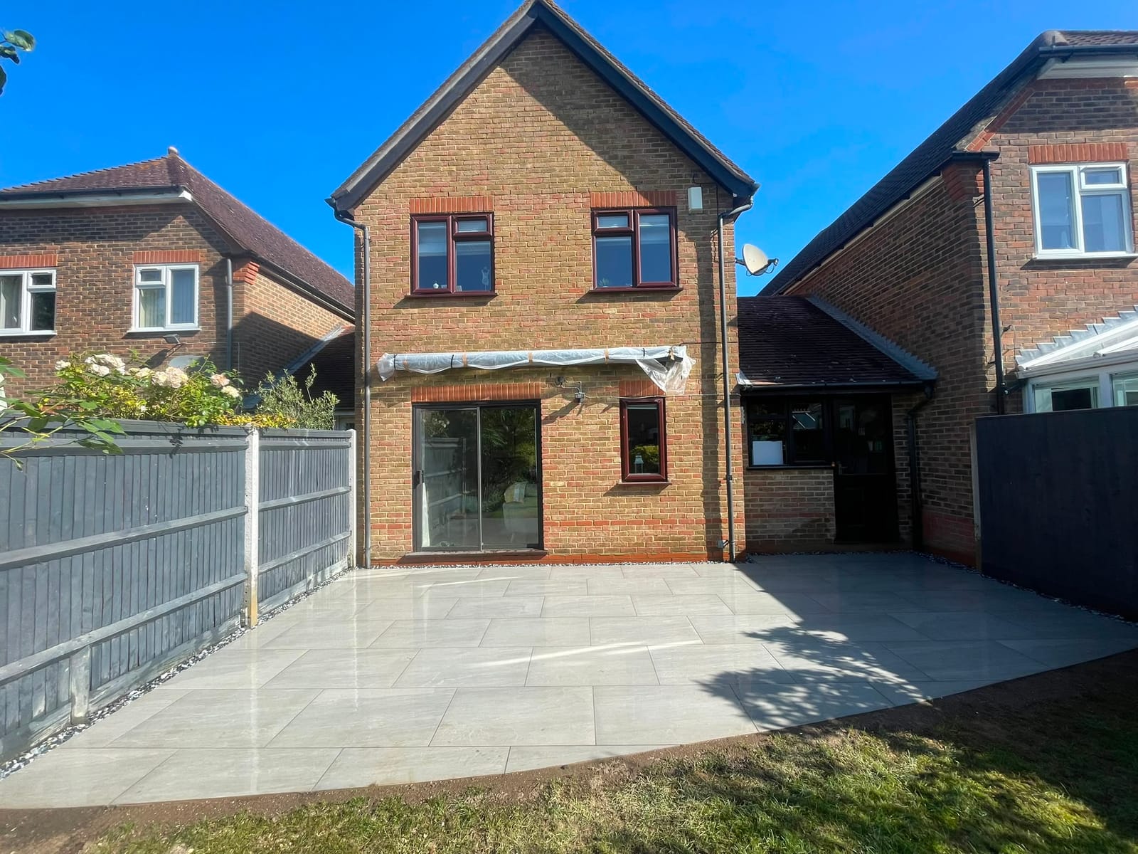 Driveway, patio and landscaping project by Hills Driveways & Patios