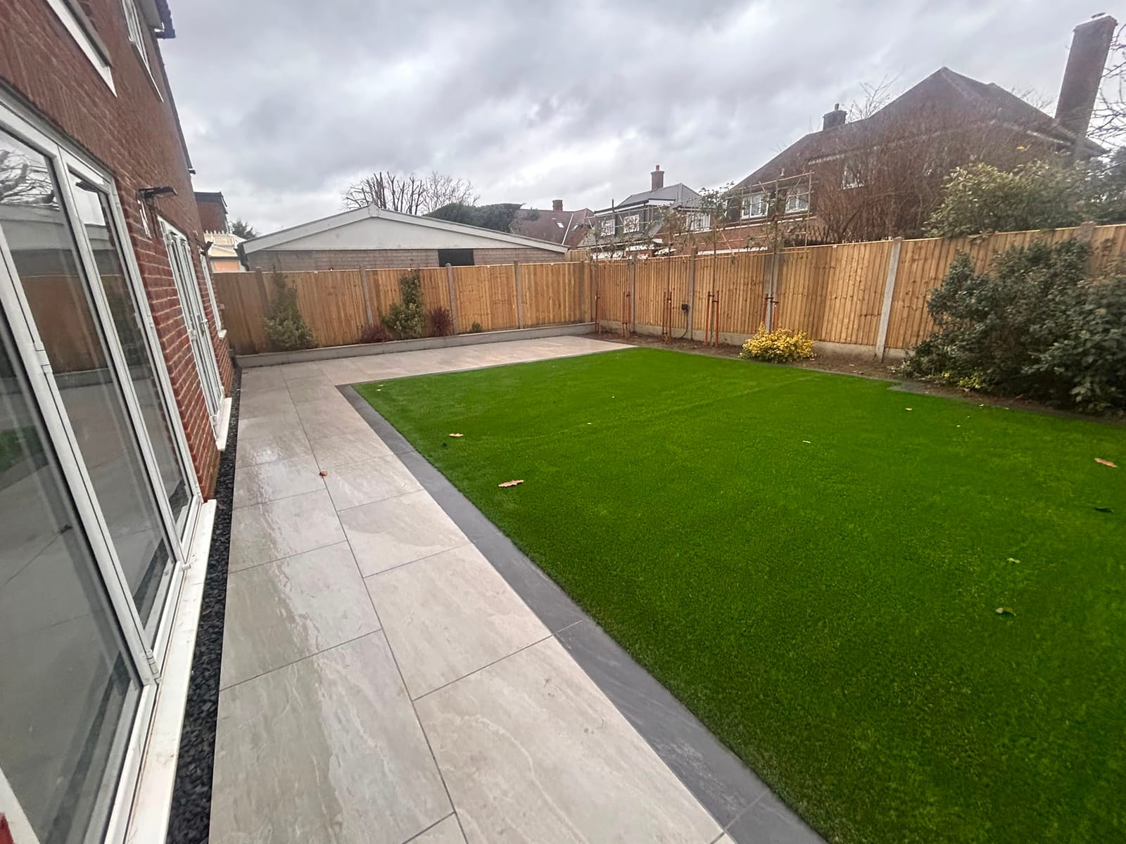 Driveway, patio and landscaping project by Hills Driveways & Patios