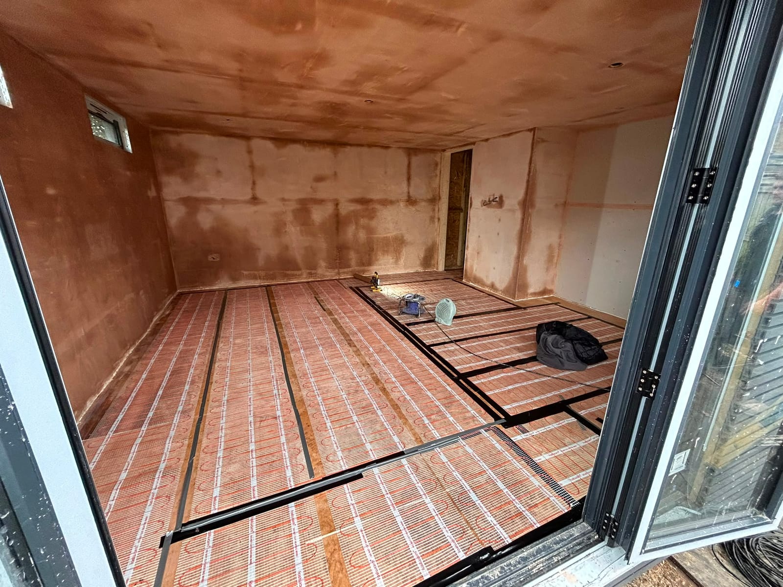 Driveway, patio and landscaping project by Hills Driveways & Patios