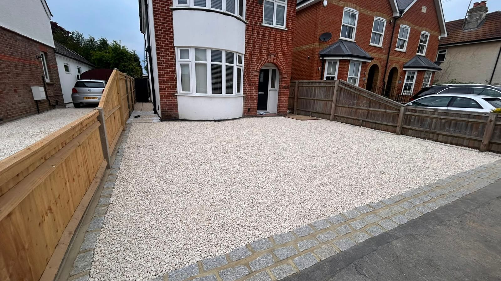 Gravel Driveways by Hills Driveways & Patios
